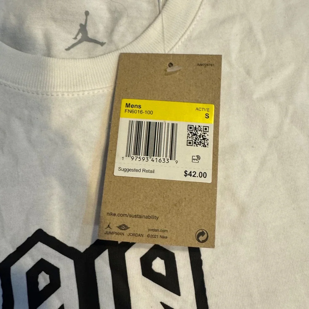 NWT Jordan Men Graphic T Shirt White Michael‎ Jordan Print Dri Fit SZ Small $42